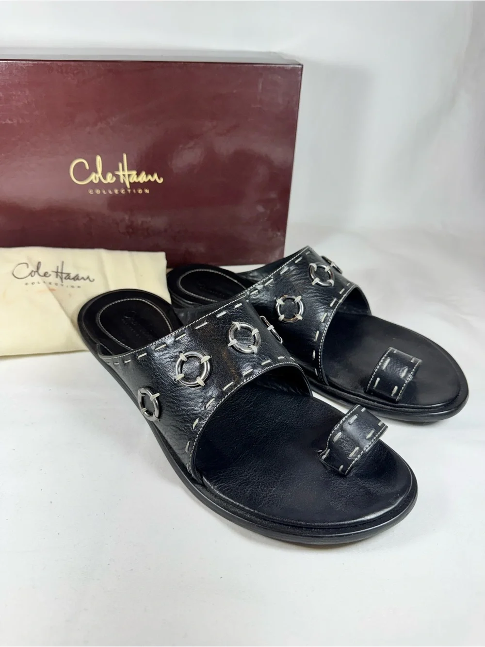 Vintage Cole Haan Collection Men 10 Black Leather Slides Toe Ring Sandals Italy